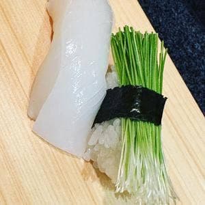 なかたに