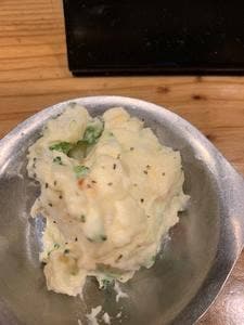 神戸焼鳥 つくねや