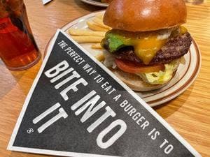 J.S. BURGERS CAFE ららぽーと海老名店