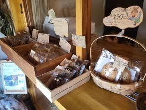 ごろごろ畑 小さい小屋