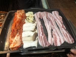 焼肉酒場 炎家