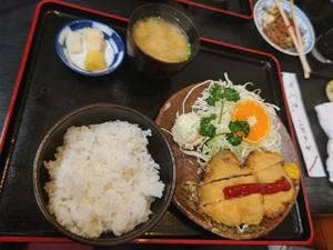 かつ平