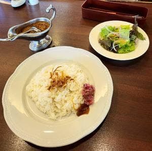 ロイヤルホスト 菱江店
