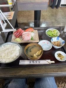 金鳳食堂