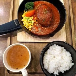 みずとみハンバーグ イーアス沖縄豊崎店