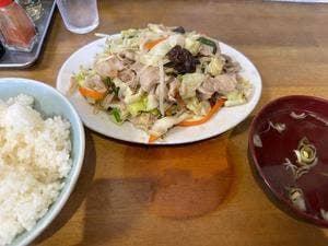 宝珍焼肉中華料理店