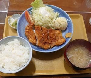 佐幸精肉食堂
