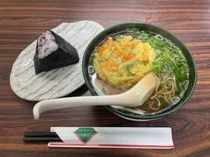 おにぎりや栄