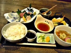 来蘭処なかや
