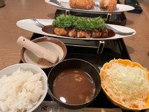 やわらかとんかつ 幸せや 則武店