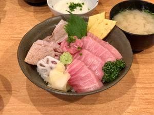 まぐろ丼ぶんた