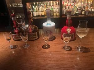 Bar Cherokee