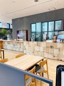 cha-no-wa 平和大通り