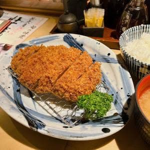 とんかつ神楽坂さくら 本店