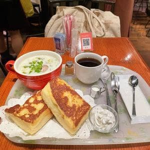 カフェ アリヤ