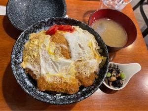 洋食 ながおか