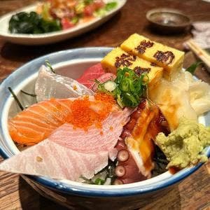 すしまる屋 東三国店