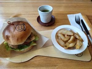 こふん前Cafe IROHA