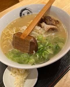 にんにくらーめん 天洋 新町店