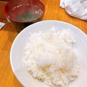 焼肉酒場ほんで