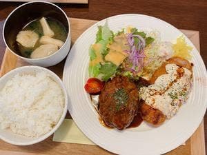 食堂 Eruma