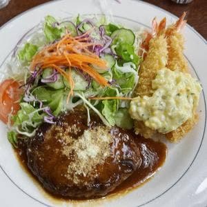 レストラン喫茶りよん