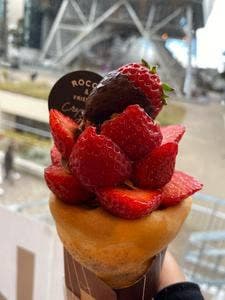 ロッカアンドフレンズクレープリーとティー