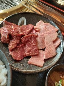 焼肉はなぶさ