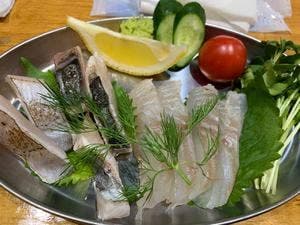 禁煙酒場 ゼファー食堂
