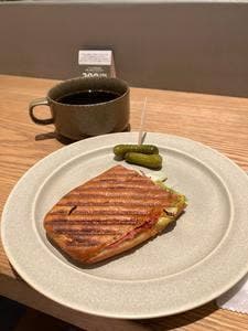 VERVE COFFEE ROASTERS SHINJUKU STATION