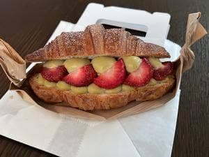 ブーランジェリー パティスリー エイジ