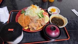 登利平藤岡店