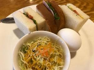 カフェ・カーダモン