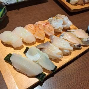魚がし寿司蕨駅東口店