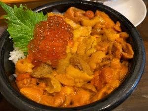 ぶっかけ海鮮丼の店 魚屋の台所 別邸