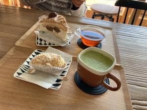 パーラー山と田んぼ