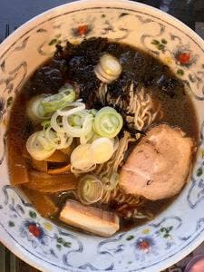 麺山 八戸長苗代店