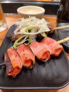 串まる