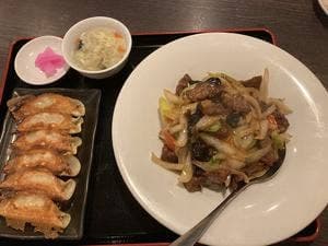 台湾料理 龍のしょく堂
