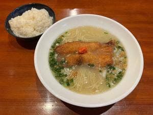 鳥料理 有明