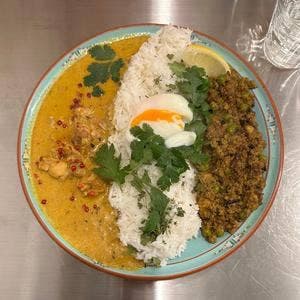 カレーアパート ニュートキワ