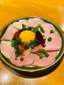 牛タンいろ葉 国際通りのれん街