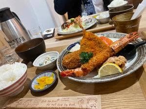 ひみつキッチン NaKaNiShi