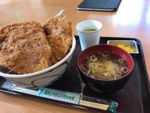 水辺のカフェ 道の駅果樹公園あしがくぼ