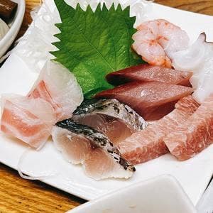 駅前市場食堂