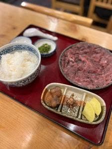 伊豆鮮魚商 まるたか