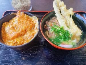 資さんうどん 田川店