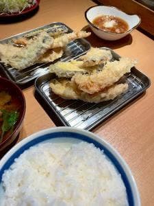 天ぷら 海鮮 よし平