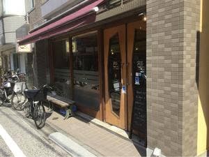 コーヒーと家具の店 さむしんぐ