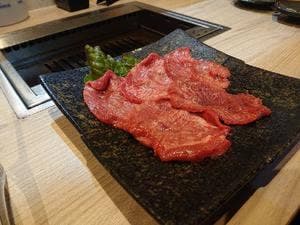 焼肉 MEIGETSU